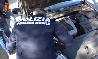 Galleria foto 'Operazione ‘Fake cars’, 9 misure cautelari a Caltanissetta' - foto 1