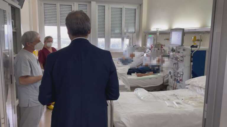 Galleria foto 'Ispezione di Pagliaro nell’ospedale di Scorrano: «Un 85enne non può essere operato perché non c’è la tac» – VIDEO' - foto 2