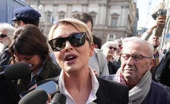 Galleria foto 'Pascale contro Salvini: “Omofobo come tutti i sovranisti”. E lui replica' - foto 1
