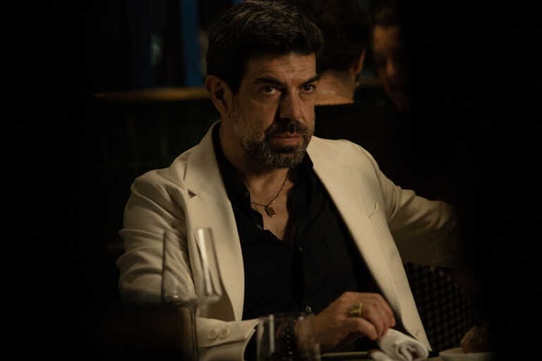 Bari, Favino incontra il pubblico al Multicinema Galleria per la proiezione de “L’ultima notte di Amore”