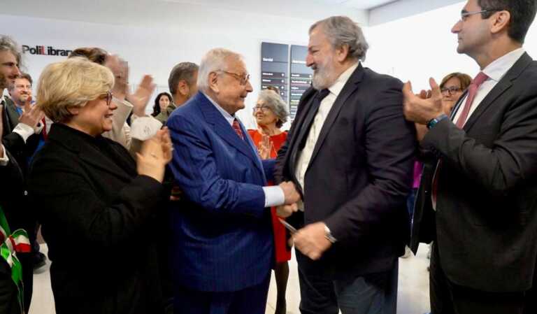 Galleria foto 'Bari, ecco la PoliLibrary: oltre 27mila volumi, servizi digitali e innovativi per la biblioteca di comunità aperta al territorio – FOTO e VIDEO' - foto 1
