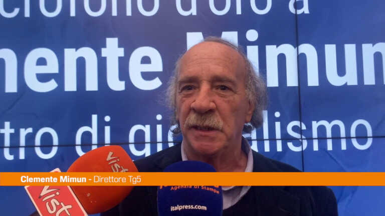 Galleria foto 'Microfono d’oro Siae a Mimun “Festeggio insieme a tanti amici”' - foto 1