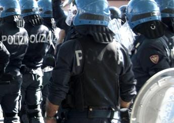 Galleria foto 'Roma-Feyenoord, verso divieto vendita biglietti a ultrà olandesi' - foto 1