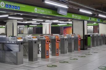Galleria foto 'Sciopero 8 marzo, stop generale di 24 ore: orari bus e metro' - foto 1
