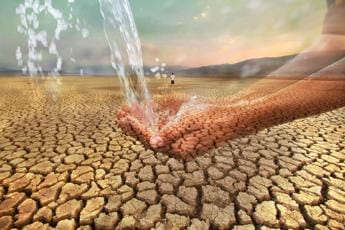 Galleria foto 'Siccità, allarme Onu: “Rischio crisi globale per uso vampiresco acqua”' - foto 1