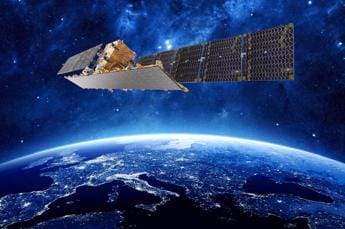 Galleria foto 'Spazio, Thales Alenia Space sigla contratto per primi satelliti costellazione Iride' - foto 1