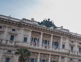 Galleria foto 'Stupro Firenze, Cassazione conferma condanna a 4 anni ex carabiniere' - foto 1