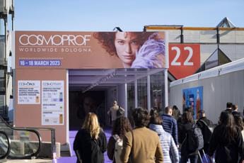 Galleria foto 'Successo per Cosmoprof 2023, presenti oltre 250 mila addetti da 153 paesi' - foto 1