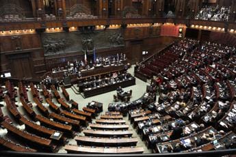 Galleria foto 'Superbonus, passa la fiducia alla Camera: 185 i sì' - foto 1