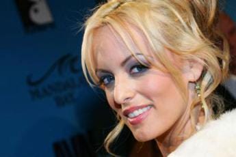 Galleria foto 'Trump, la ‘vendetta’ di Stormy Daniels: chi è la pornostar' - foto 1