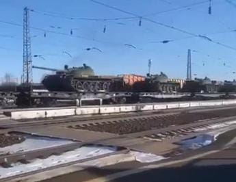 Galleria foto 'Ucraina, la Russia usa tank di 70 anni fa – Video' - foto 1