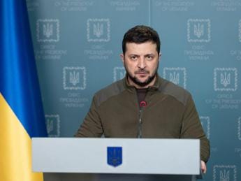 Galleria foto 'Ucraina, premier giapponese in viaggio per Kiev: vedrà Zelensky' - foto 1