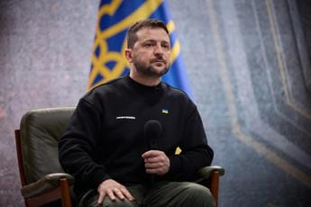 Galleria foto 'Ucraina, Zelensky invita Xi Jinping a Kiev: “Voglio parlare con lui”' - foto 1