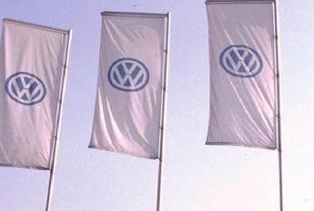 Galleria foto 'Volkswagen, richiamo per oltre 270mila auto: rischio airbag' - foto 1