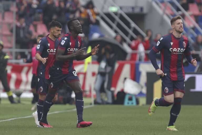 Galleria foto 'Bologna travolgente, 3-0 e sorpasso all’Udinese' - foto 1