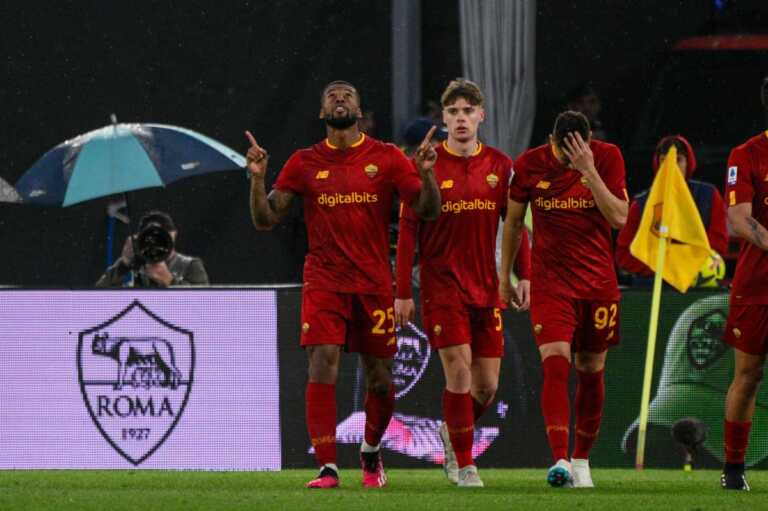 Galleria foto 'Roma-Samp 3-0, a segno Wijnaldum, Dybala ed El Shaarawy' - foto 1