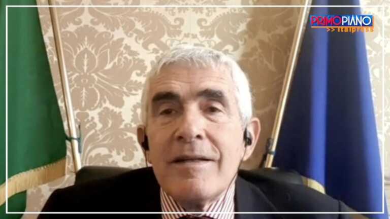 Galleria foto 'Casini “Meloni politicamente forte ma Pd l’unico a riempire le piazze”' - foto 1