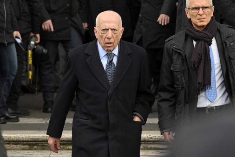 Galleria foto 'Berlusconi, Fedele Confalonieri “Sta meglio di prima”' - foto 1