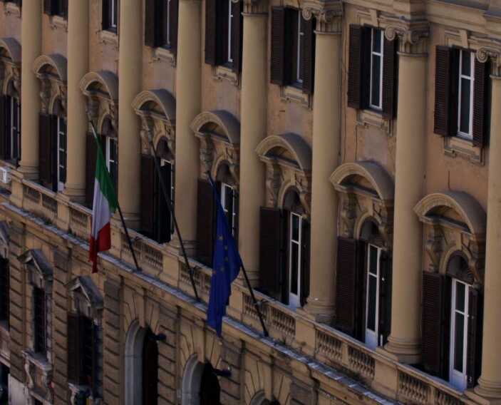 Galleria foto 'Nomine, Cattaneo ad e Scaroni presidente Enel. Cingolani a Leonardo. Confermati Descalzi (Eni) e Del Fante (Poste)' - foto 1