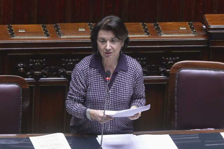 Galleria foto 'Roccella “Natalità è questione di sistema, non di bonus”' - foto 1