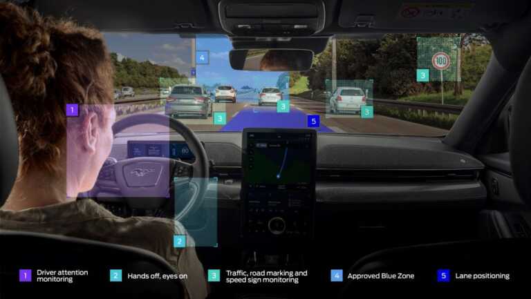 Ford, guida in autostrada senza mani al volante debutta in Ue