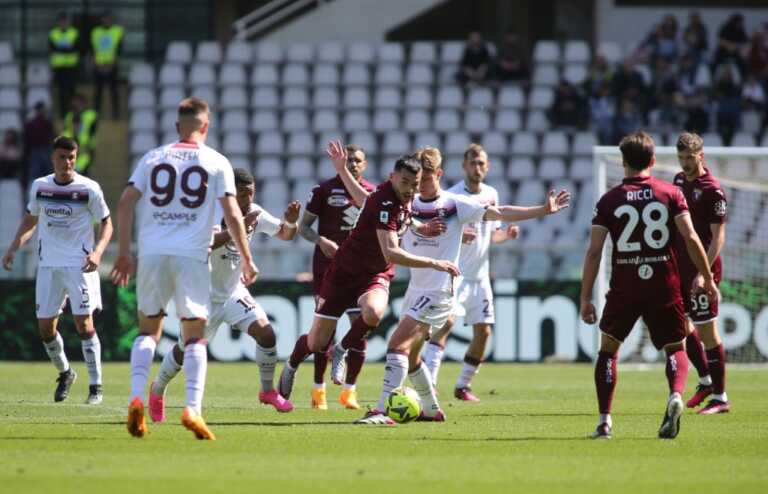 Galleria foto 'Torino-Salernitana 1-1, decidono i gol di Vilhena e Sanabria' - foto 1
