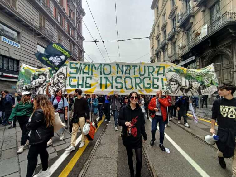 A Bari 200 giovani da tutta Italia per l’assemblea nazionale del Movimento per il clima Fridays for future