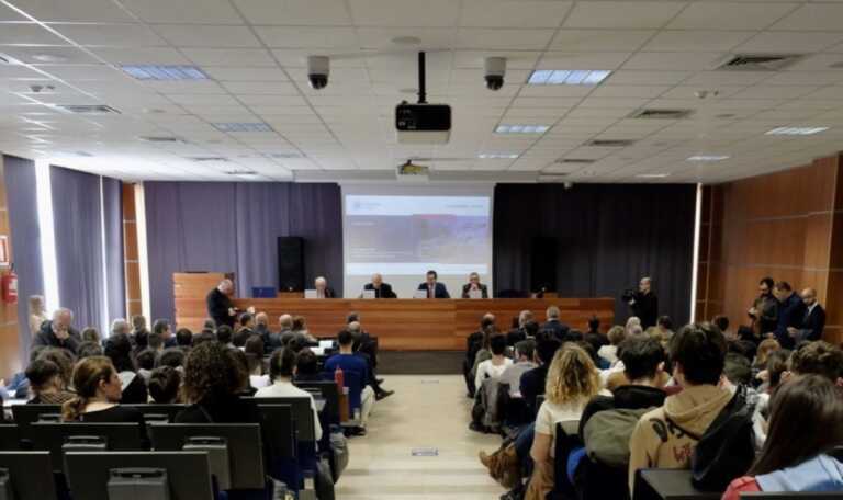 Angelo Corbo, membro della scorta di Falcone, a Bari. Emiliano: «La sua testimonianza è un valore» – VIDEO