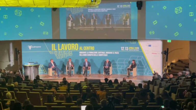 Galleria foto 'Lavoro, la formazione continua per affrontare le nuove sfide' - foto 1
