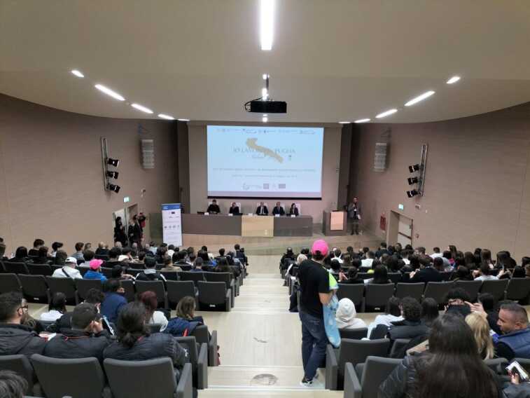 Galleria foto 'Talent day in Puglia: 250 imprese della ristorazione incontrano oltre mille studenti degli istituti alberghieri' - foto 1