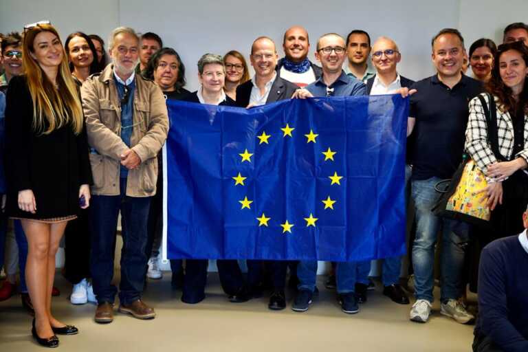 A Bari un seminario sulla comunicazione dei fondi europei: presenti i responsabili di 16 Paesi Ue – FOTO A Bari un seminario sulla comunicazione dei fondi europei: presenti i responsabili di 16 Paesi Ue – FOTO