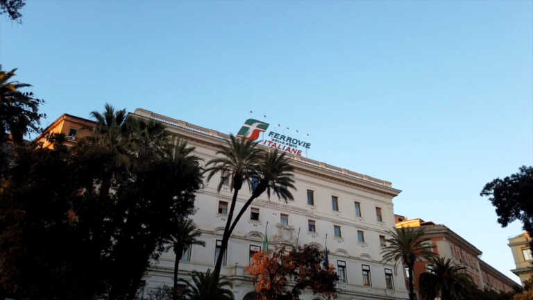 Galleria foto 'FS, nel 2022 ricavi per 13,7 miliardi e utile in crescita del 5%' - foto 1
