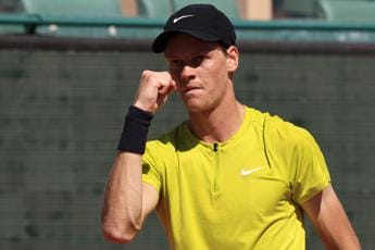 Galleria foto 'Atp Barcellona 2023, Sinner agli ottavi' - foto 1