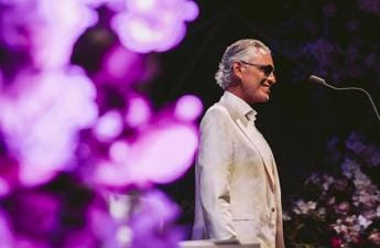 Galleria foto 'Bocelli cantera a concerto incoronazione Carlo III' - foto 1