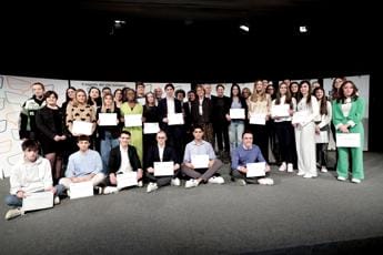 Galleria foto 'Bper consegna 266 borse di studio a giovani meritevoli di tutta Italia' - foto 1