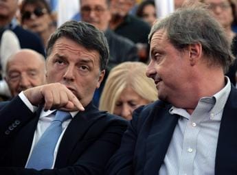 Galleria foto 'Calenda vs Renzi, accuse incrociate: “Prendi soldi da dittatori”, “Grillino”' - foto 1