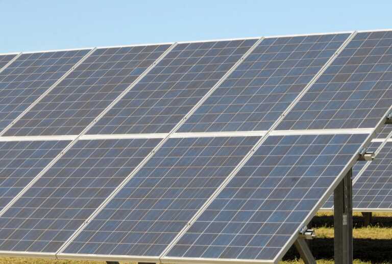Consumo del suolo: in Puglia il 75% degli impianti fotovoltaici poggia sui terreni