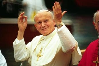 Galleria foto 'Caso Orlandi, interviene l’editore vaticano: “Su Wojtyla accuse infamanti”' - foto 1