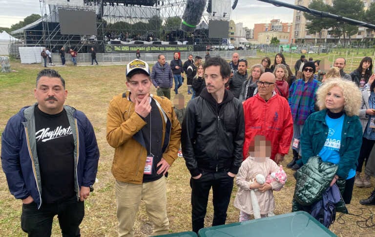 Primo Maggio, la pioggia non ferma il concerto a Taranto: musica e dibattiti al parco