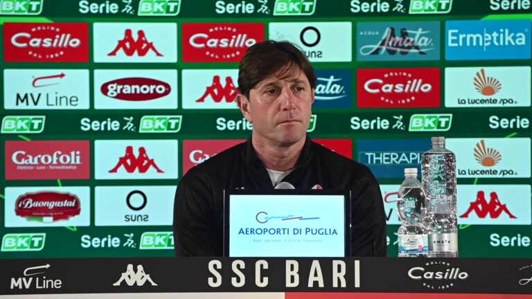 Bari, superati 30mila biglietti. Mister Mignani sui play off: «Abbiamo una responsabilità davanti alla città» – VIDEO
