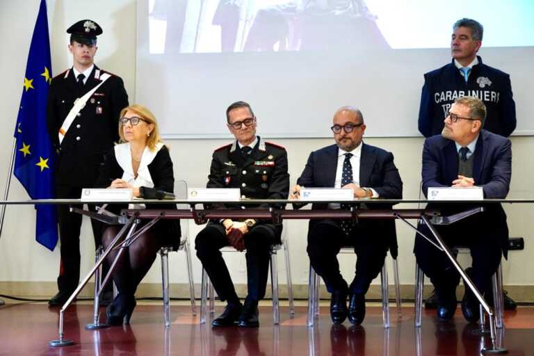 “Orfeo e le Sirene” tornano a Taranto. Sangiuliano: «Punto di partenza per sviluppare grandi potenzialità culturali» – FOTO e VIDEO