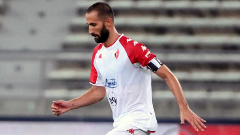 Calcio Bari: frattura delle osse nasali per Di Cesare