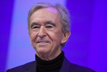 Galleria foto 'Forbes, Arnault è l’uomo più ricco del mondo. In Italia Ferrero' - foto 1