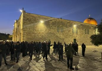 Galleria foto 'Gerusalemme, moschea al-Aqsa: nuovi scontri' - foto 1