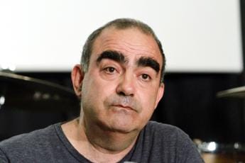 Galleria foto 'Mattarella saluta il cantante Elio e suo figlio da PizzAut' - foto 1