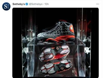 Galleria foto 'Michael Jordan da record, un paio di scarpe venduto per 2.2 milioni di dollari' - foto 1