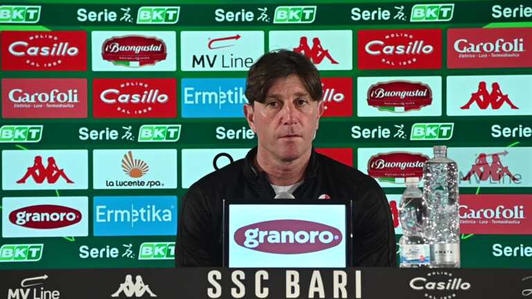 Il Bari ospita il Como, Mignani: «Sarà una partita difficilissima». Benali o Maita per Maiello – VIDEO