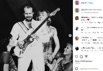 Galleria foto 'Morto a 70 anni Lasse Wellander, storico chitarrista degli Abba' - foto 1