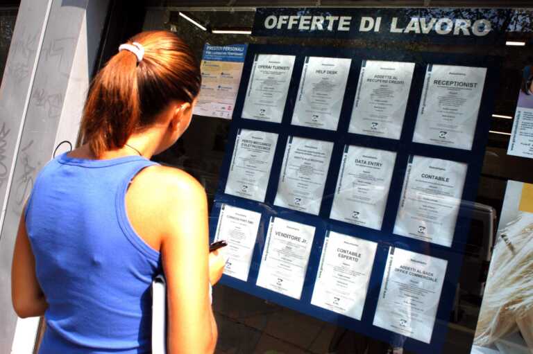 La Puglia resiliente: aumentano gli occupati. Nel 2022 ben 60mila in più