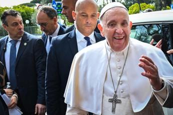 Galleria foto 'Papa Francesco presiederà i Riti di Pasqua: giovedì messa al carcere minorile' - foto 1